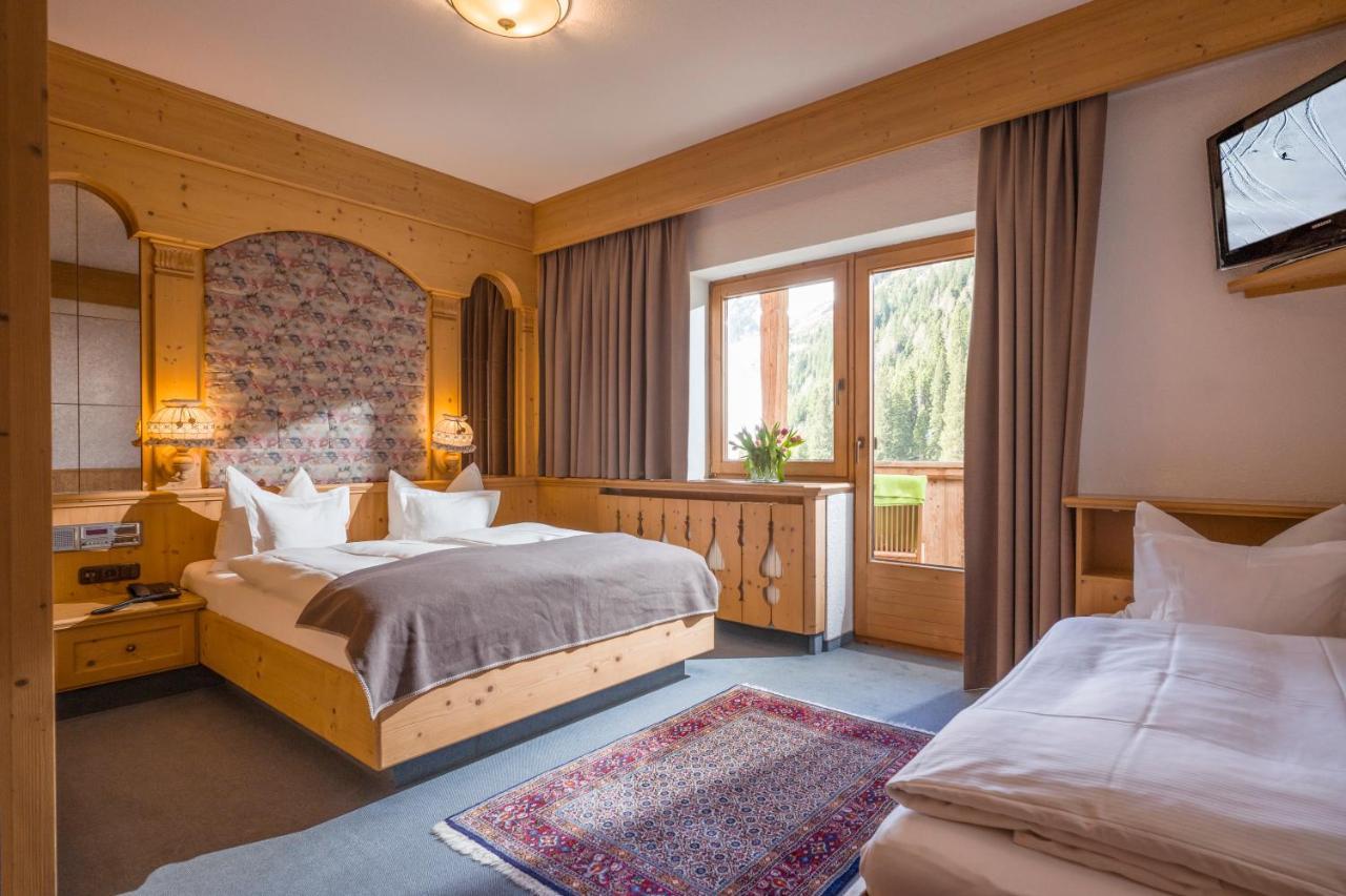 Hotel Almhof Hochfugen Esterno foto