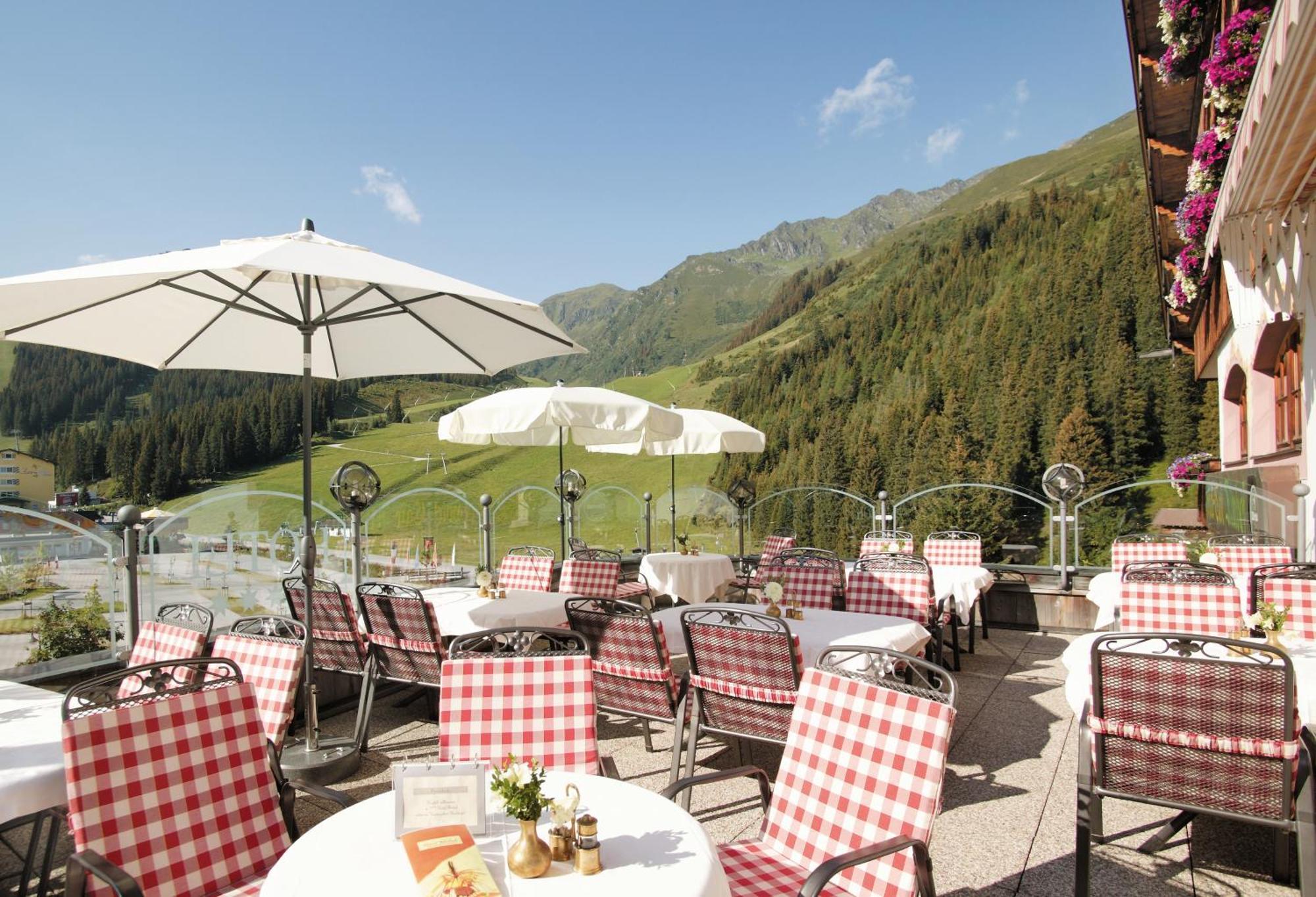 Hotel Almhof Hochfugen Esterno foto