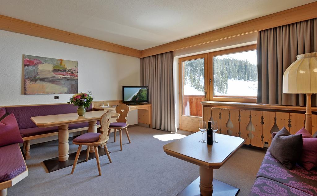 Hotel Almhof Hochfugen Esterno foto